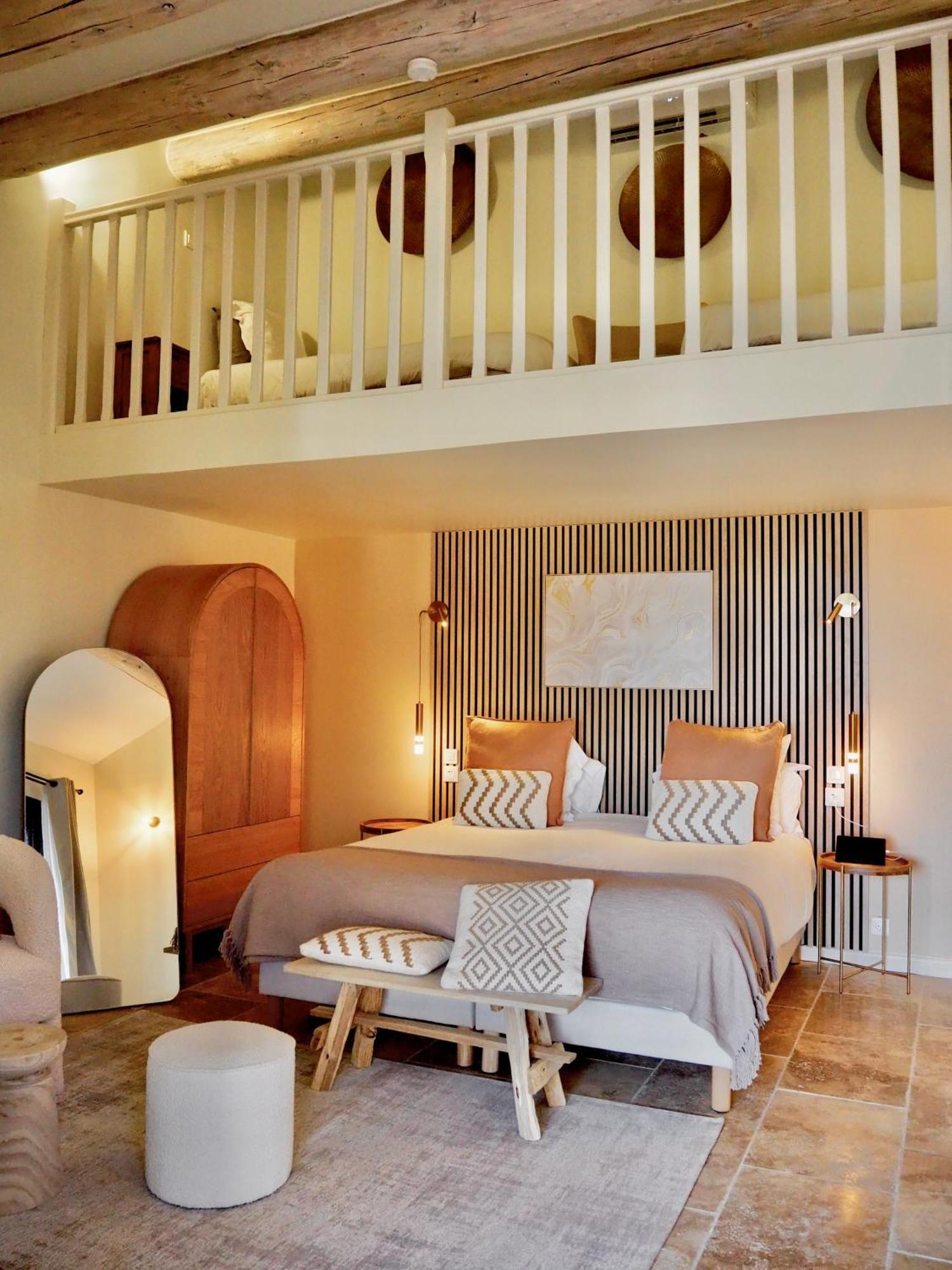 Le Jas De Joucas Hotel-Restaurant エクステリア 写真